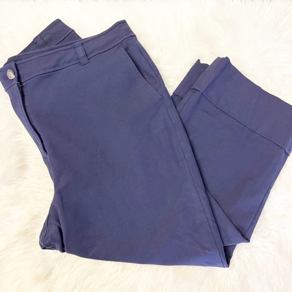 Boden Women’s Navy Tailored Turn-Up Trousers – Size 14 - Picture 2 of 8